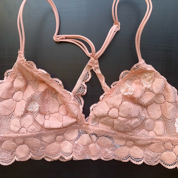 Aerie Light Pink Floral Lace Racerback Adjustable Strap Bralette size Medium EUC - Picture 2 of 6